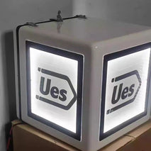 High-intensity Three-sided LED Light Mobile Advertising 115L Motorcycle Tailbox Takeout Delivery Box