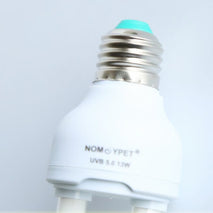 Trendy Retail 220V UV UVB Light Compact Bulb Lamp Globe 5.0 13W Calcium Reptile Lizard