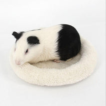Trendy Retail Soft Comfortable Cold Winter Small Animal Mat Hamster Pig Pet Hedgehog Warm Sleeping Bed Pad Mat L Cream